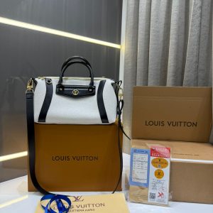FIRST COPY LOUIS VUITTON LV BIKER BAG FOR WOMAN