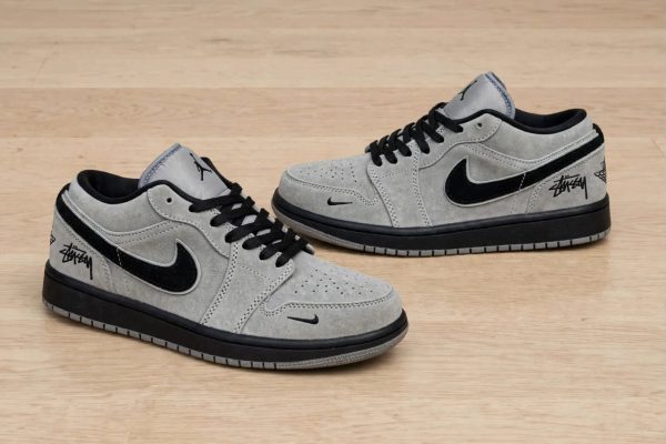 First Copy Air Jordan Retro 1 Low Stussy Grey Black Designer Sneakers