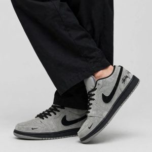 first-copy-air-jordan-retro-1-low-stussy-grey-black-pair First Copy Air Jordan Retro 1 Low Stussy Grey Black Designer Sneakers