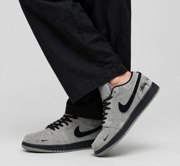 First Copy Air Jordan Retro 1 Low Stussy Grey Black Designer Sneakers