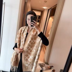 First Copy COACH REVERSIBLE SIGNATURE SCARF view 1