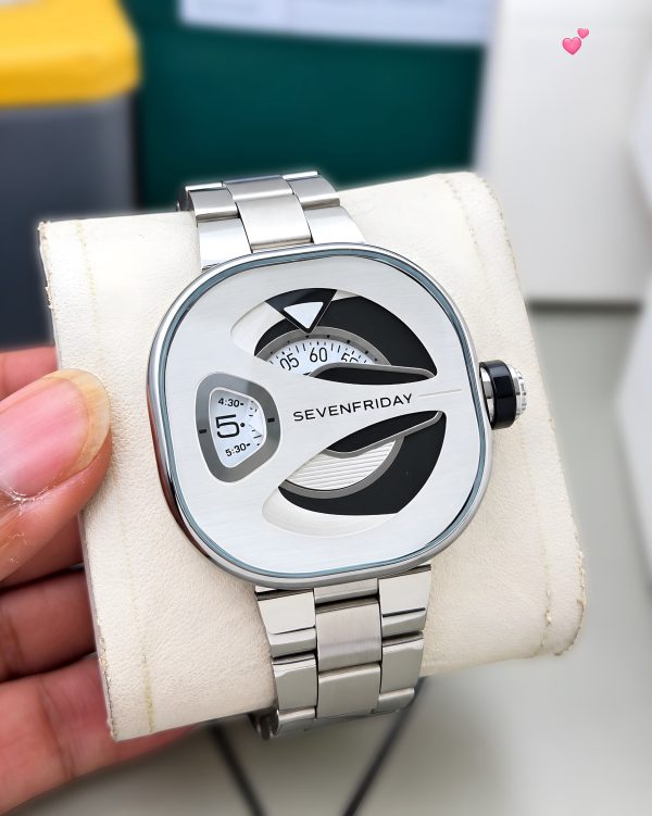 First Copy Experience Bold Innovation With This Sevenfriday Timepiece, Featuring A Striking Black Dial And Signature Industrial-inspired Design. Crafted With A Premium Metal Strap view 2