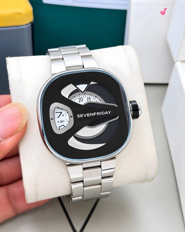 First Copy Experience Bold Innovation With This Sevenfriday Timepiece, Featuring A Striking Black Dial And Signature Industrial-inspired Design. Crafted With A Premium Metal Strap view 3