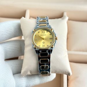 First Copy Gucci Sparkling Crystal G-Logo Swiss Quartz Ladies Watch