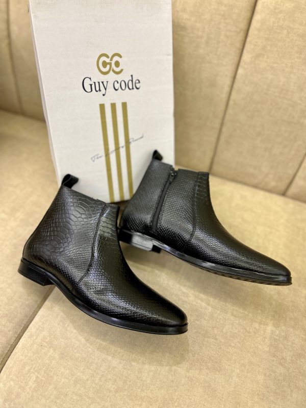 first-copy-h-m-cuban-heel-chelsea-boots-in-it-1 First Copy H&M Cuban Heel Chelsea Boots In Italian Shape view 1
