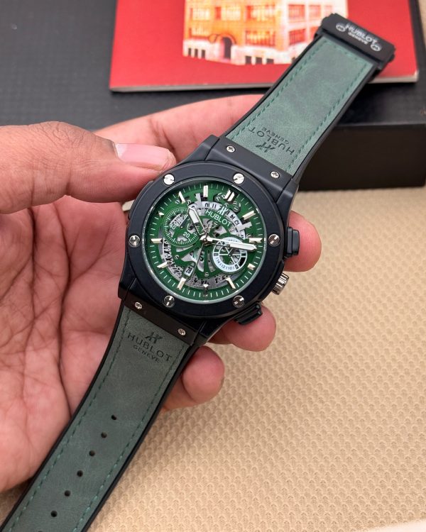 First Copy Hublot Mens Watch In Offer view 4