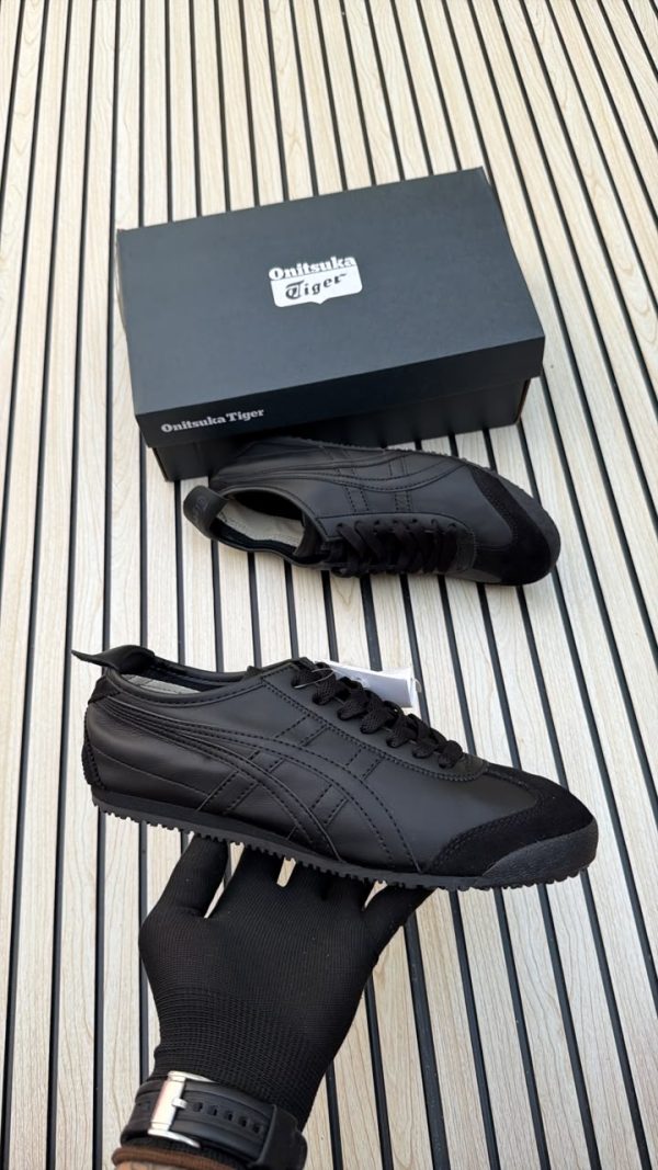 First Copy Onitsuka Tiger Shoes view 2