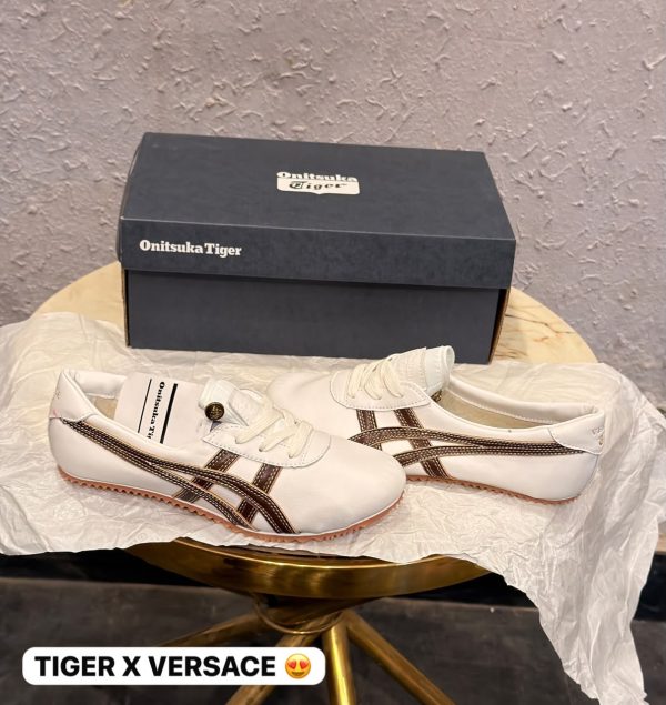 First Copy Onitsuka Tiger Tai-chi Sakura X Versace view 2