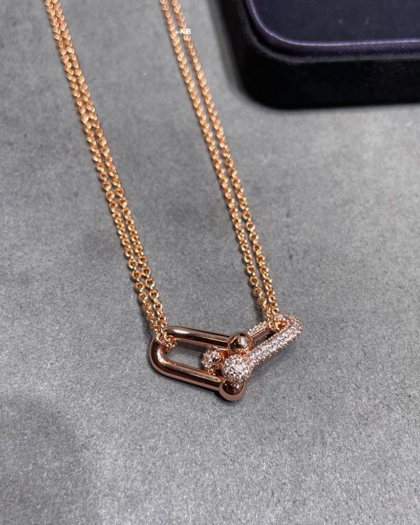 First Copy TIFFANY HARDWEAR DOUBLE LINK PENDENT IN ROSE GOLD view 3
