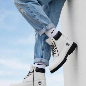 First Copy Timberland Boots White Black view 1